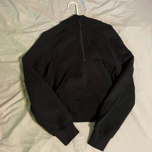 lululemon black cropped scuba hoodie size m/l
